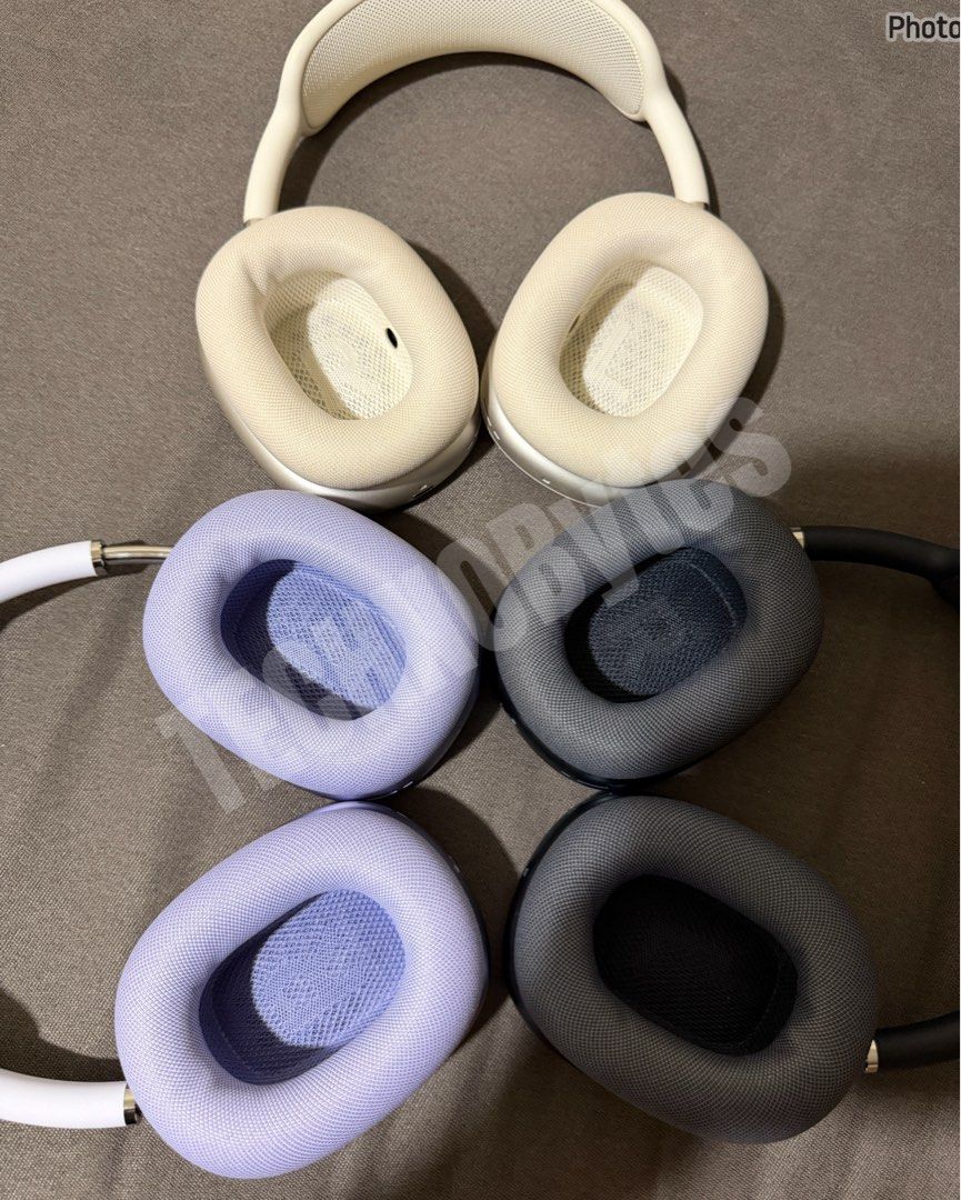 Airpods Max 2 - USB C (Category: Other Gadgets) located in Pasig City. Submitted by technobytes (Listing ID 1470190347, Image 3). Description: • Original • Preloved • More Active Noise Cancellation(ANC) • With its Magnetic case • Good as new.