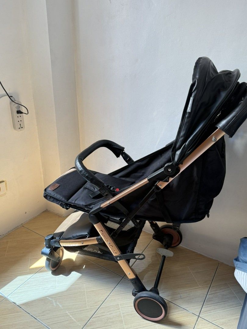 Akeeva Esmio Gold Baby Stroller (Category: Strollers) located in Manila. Submitted by joshdavid9923 (Listing ID 1470182521, Image 2). Description: - Ultra-compact fold with a convenient suitcase pull handle - Smooth-rolling wheels for effortless steering - Built-in safety harness for your baby's security - Includes a protective black canopy - Travel-friendly and easy to pack up RFS: No longer using. Meet up (selected areas) or Delivery Manila are