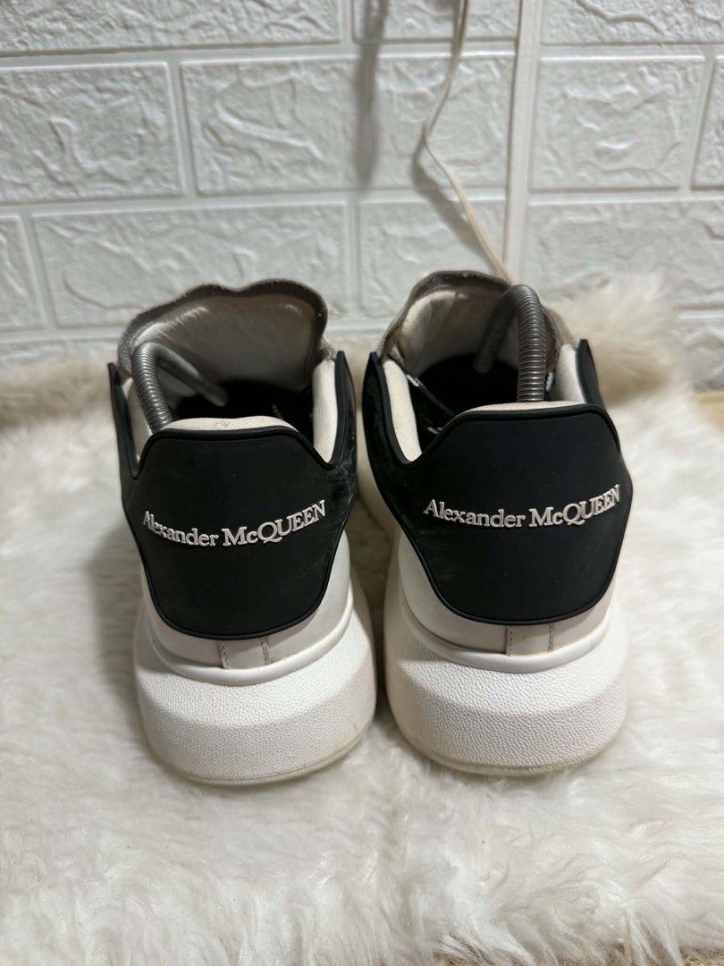 Alexander McQueen Oversized Sneakers (Category: Sneakers & Footwear) located in Mati. Submitted by thriftedbagsbeyond (Listing ID 1470300153, Image 1). Description: .