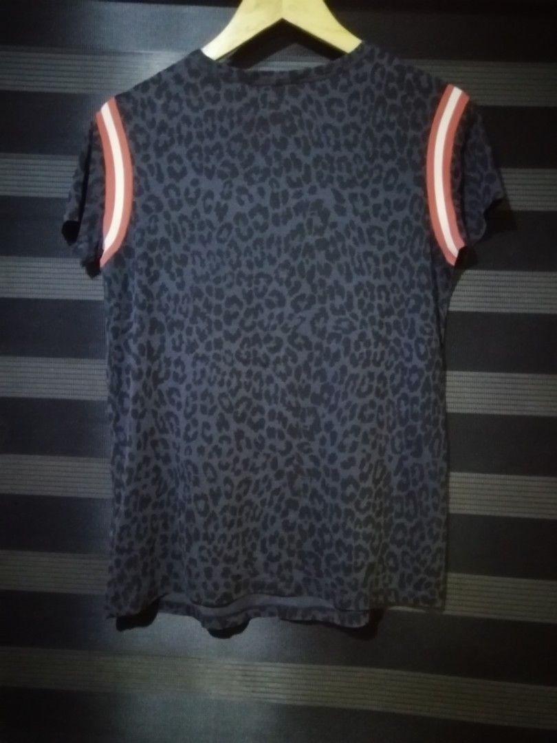 All saints leopard shirt (Category: Shirts) located in Caloocan City. Submitted by anthriftdepot (Listing ID 1470304583, Image 3). Description: Dimes 26x18 (small on tag) Good condition No major issue Color rate 9 /10 Check photo for reference North Caloocan area.