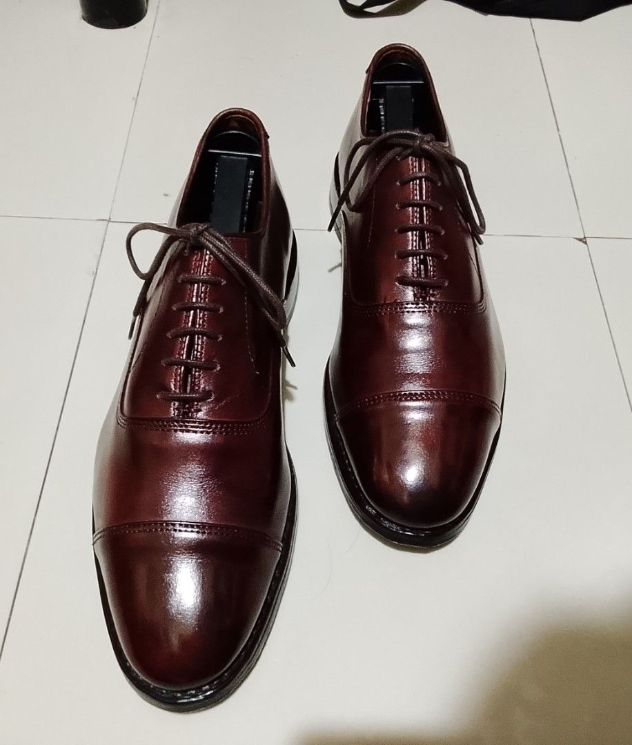 Allen Edmonds park avenue (Category: Dress Shoes) located in Manila. Submitted by md_restored_shoes.ph2 (Listing ID 1470258883, Image 2). Description: Allen Edmonds Park Avenue made in 🇺🇸 size:7 E kasya hanggang 8.5 no issue bago pa ginamit lang tatlong beses loc: North Caloocan pwede sa maarte.