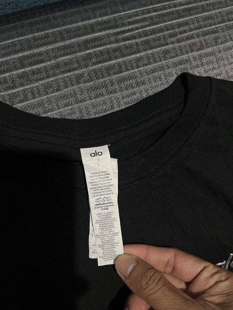 ALO Metallic Logo (Category: Tshirts & Polo Shirts ) located in Davao. Submitted by rel18 (Listing ID 1470307673, Image 3). Description: ALO ORIG EXCELLENT TO NEW DIMES 20 x 27 .