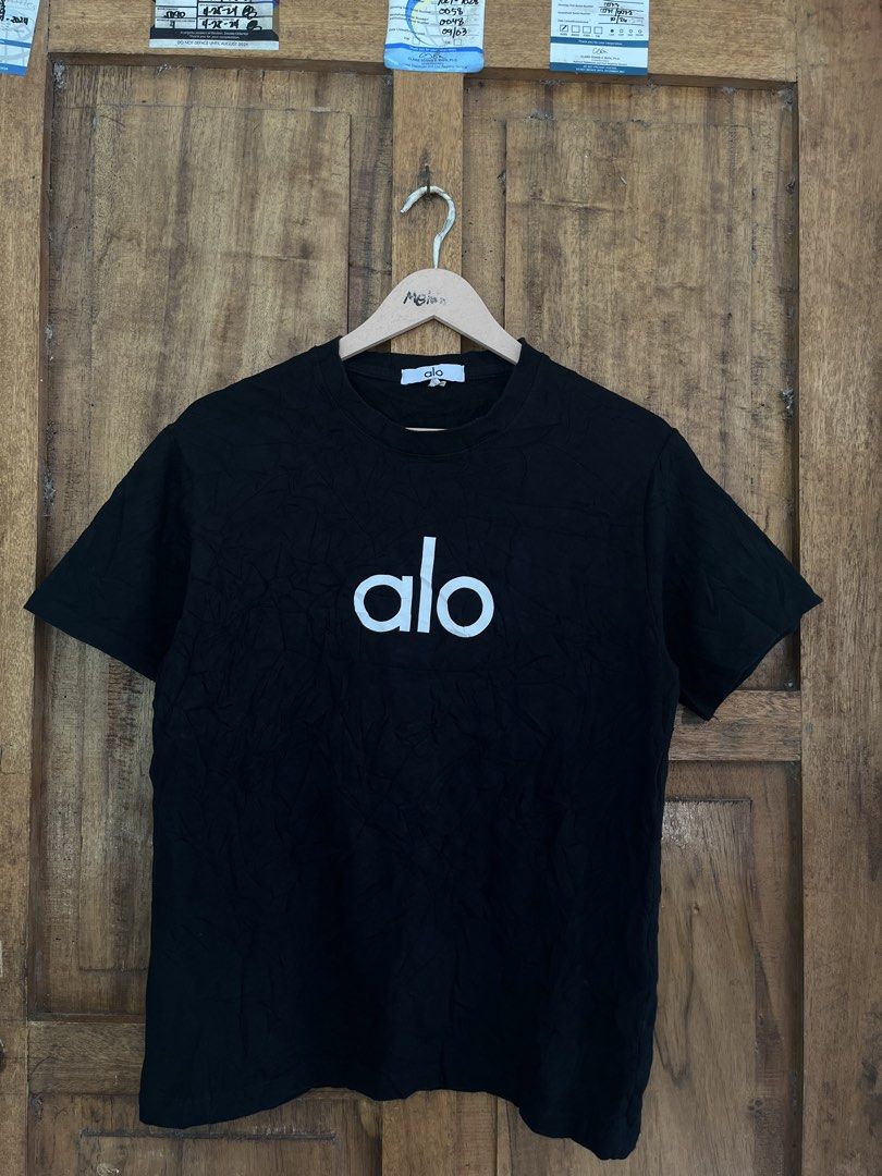 Alo shirt (Category: Activewear) located in Cateel. Submitted by elayyy_070126 (Listing ID 1470175015, Image 1). Description: .