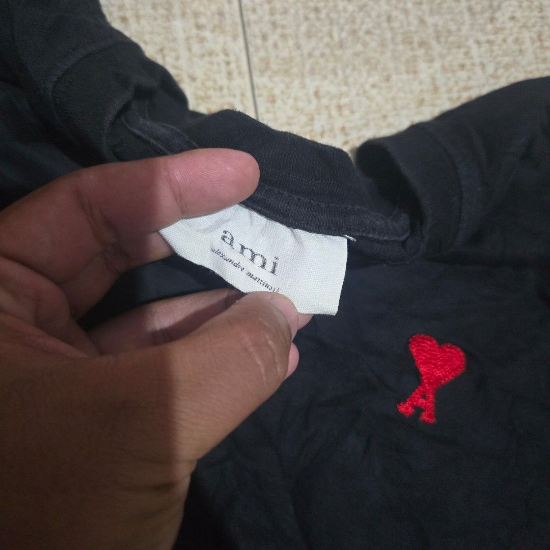 Ami (Category: Tshirts & Polo Shirts ) located in El Nido. Submitted by marco.tandoc (Listing ID 1470279396, Image 3). Description: size: Medium width: 20 length: 26 cut wash tag.