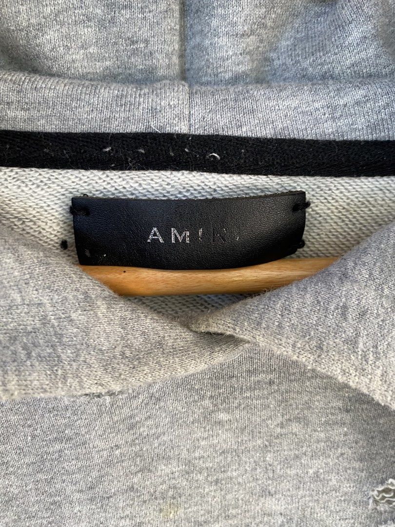 Amiri Distressed Cropped Hoodie (Category: Coats, Jackets and Outerwear) located in Villaverde. Submitted by theluxurythrift.ph (Listing ID 1470191661, Image 3). Description: Wts Amiri Size Small on Tag W 21 Inch L 23 Inch Good Condition Issue: Light Stain Only 1199 + Sf.