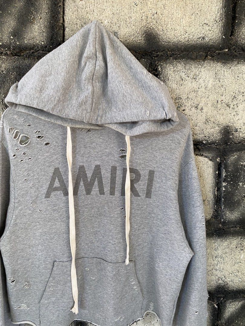 Amiri Distressed Cropped Hoodie (Category: Coats, Jackets and Outerwear) located in Villaverde. Submitted by theluxurythrift.ph (Listing ID 1470191661, Image 2). Description: Wts Amiri Size Small on Tag W 21 Inch L 23 Inch Good Condition Issue: Light Stain Only 1199 + Sf.