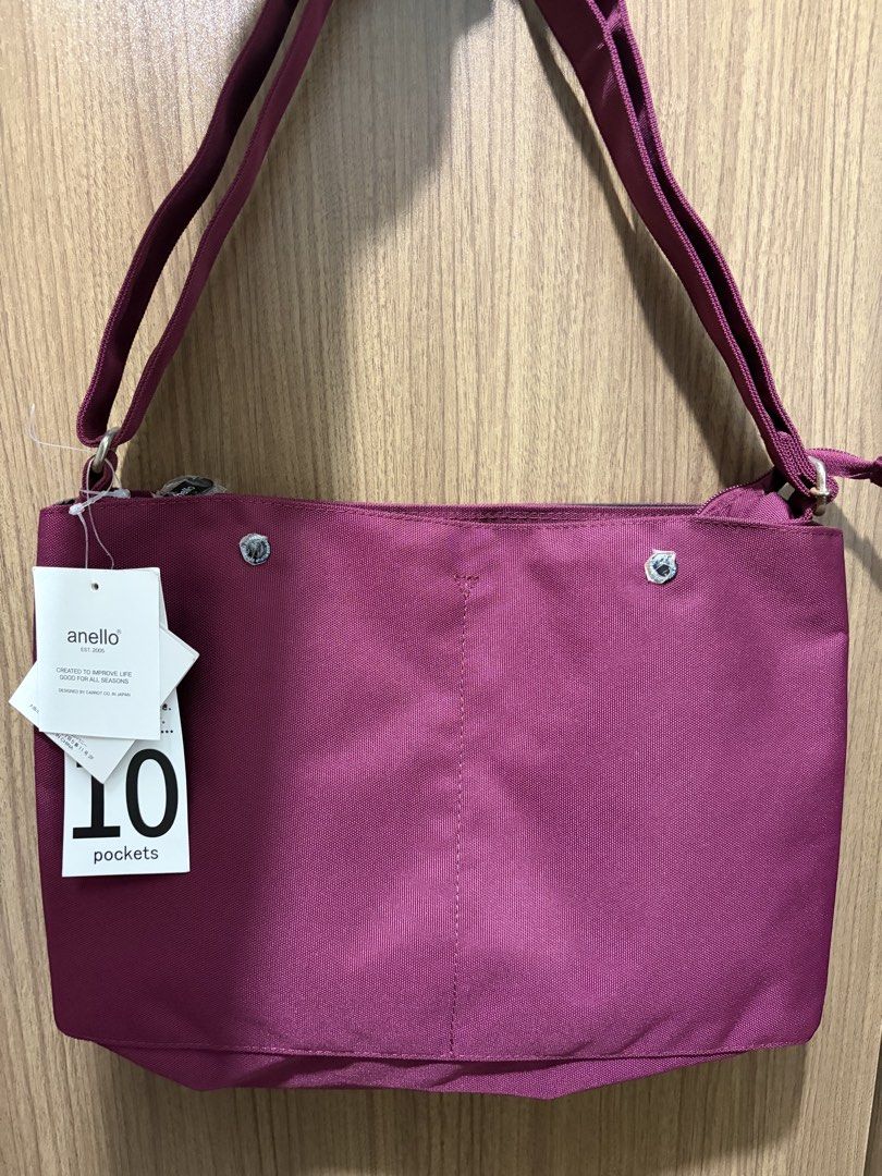 *Anello 10-pockets Shoulder Bag* (Category: Shoulder Bags) located in Mandaluyong City. Submitted by localbudol (Listing ID 1470227034, Image 2). Description: .
