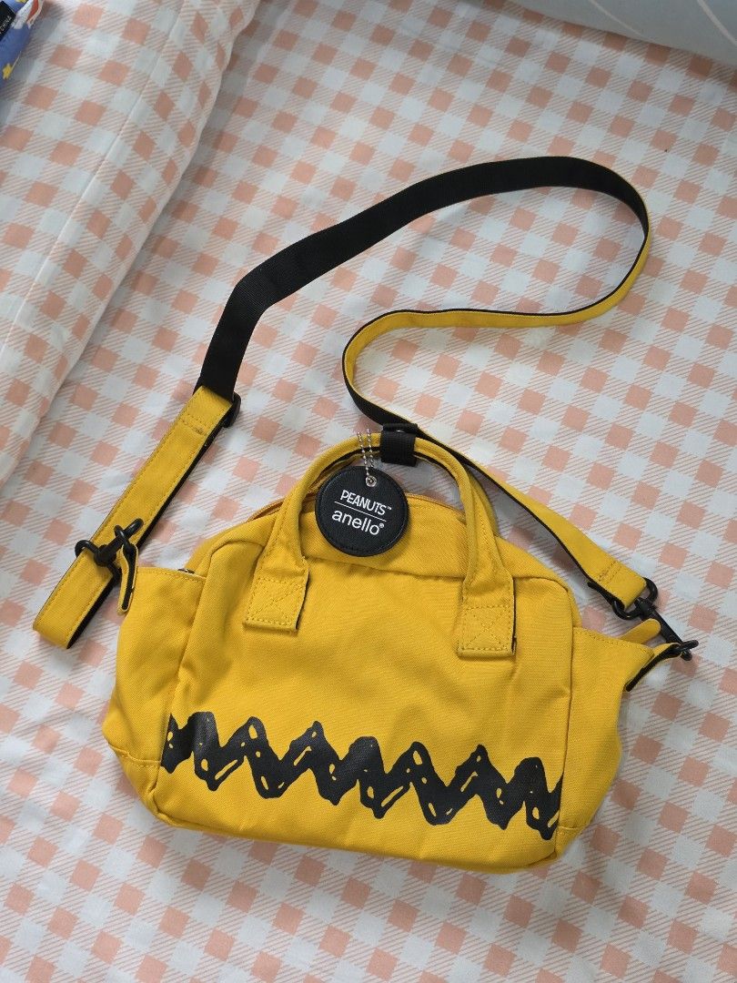 Clean Yellow Tag anello x Peanuts Charlie Brown Yellow Shoulder Bag, Women's Fashion ...