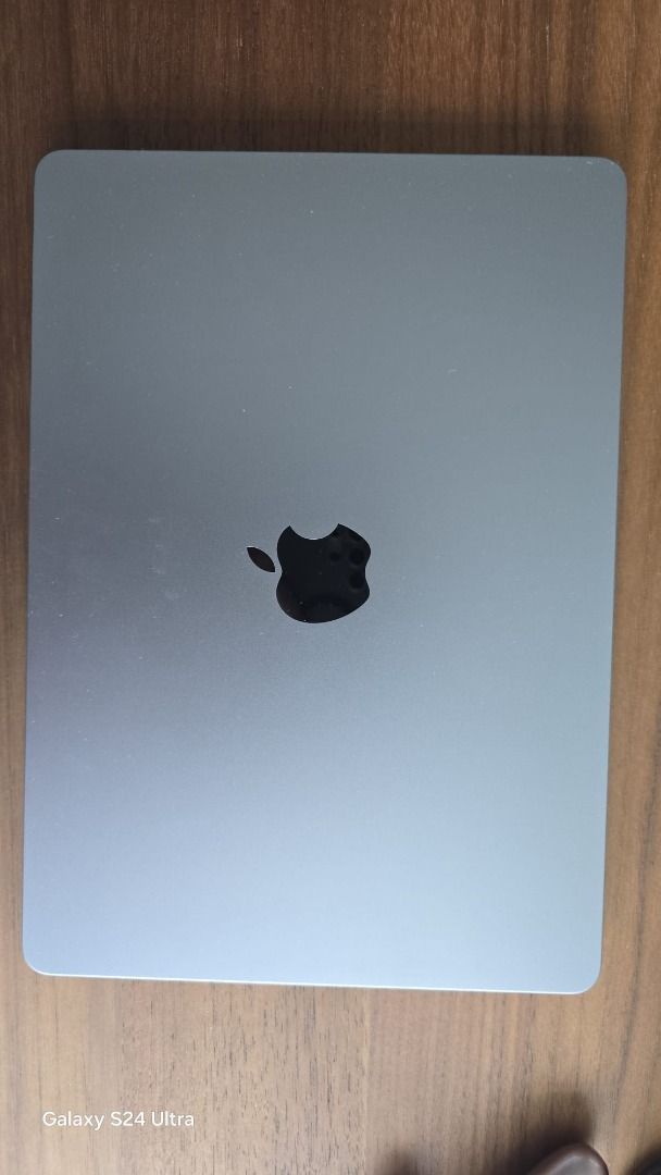 Apple MacBook Air M3 13-inch 2024 Space Grey, Computers & Tech, Laptops ...