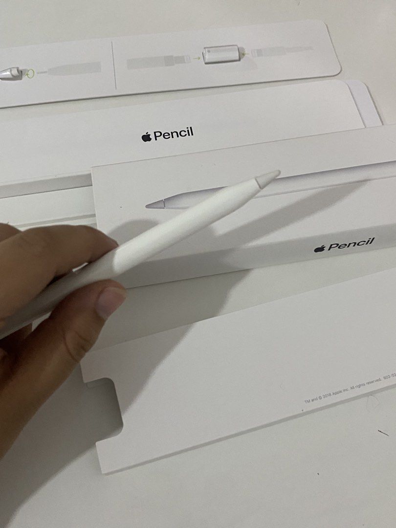 Apple Pencil 1st Generation (Category: Other Gadgets) located in Manila. Submitted by prelovedbyxie777 (Listing ID 1470226716, Image 3). Description: RFS: Wrong Model bought & incompatible with Ipad Generation.