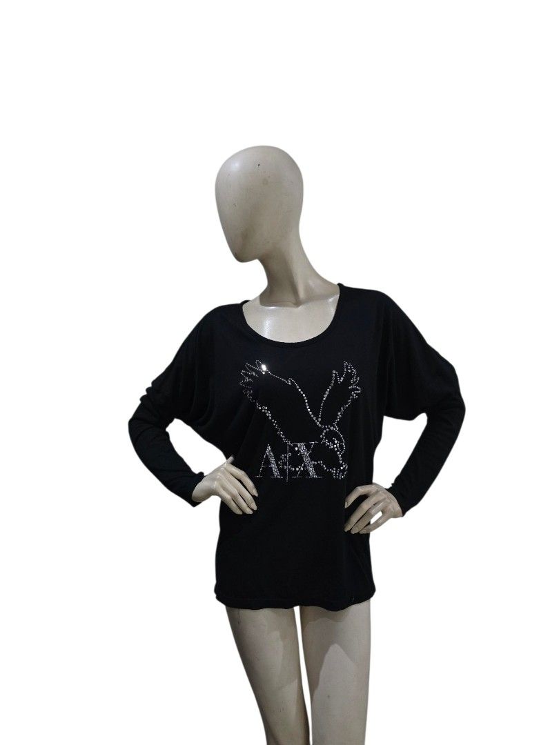 Armani embellished long sleeves (Category: Longsleeves) located in Batangas. Submitted by thevanitychamber (Listing ID 1470259420, Image 1). Description: .
