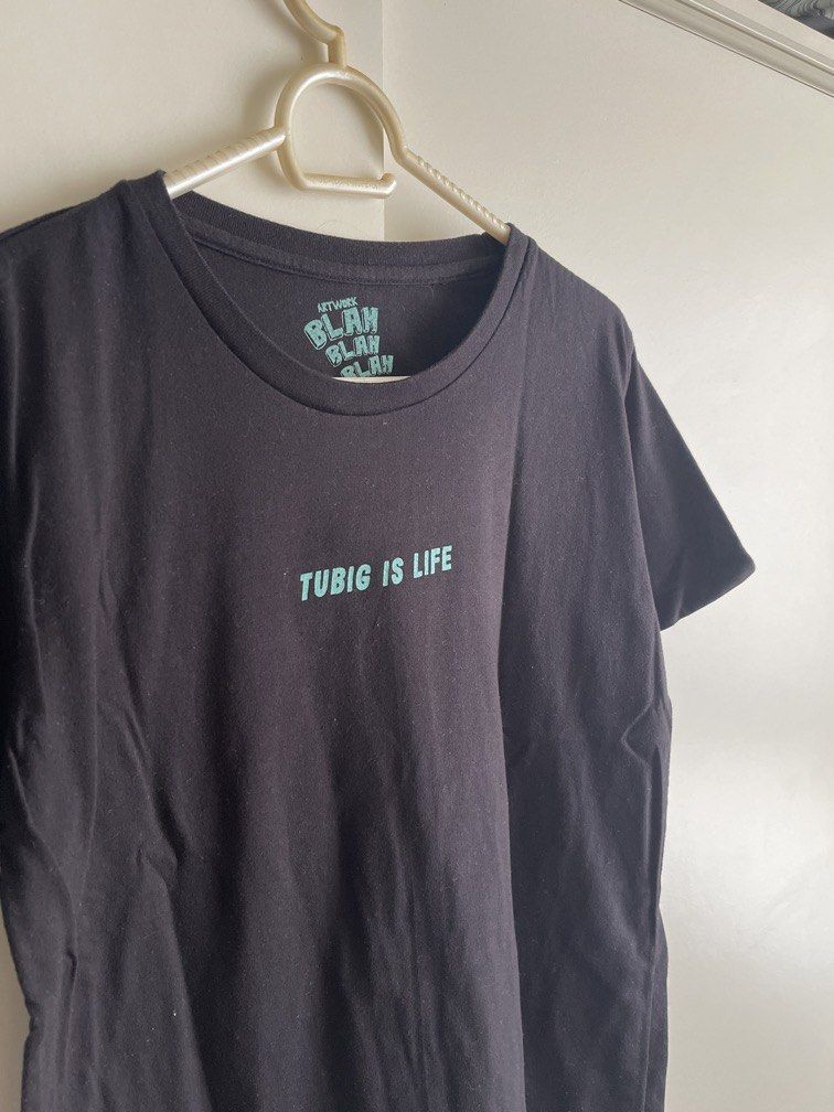 Artwork Tubig Tee (Category: Tshirts & Polo Shirts ) located in Makati City. Submitted by eatedthemoon (Listing ID 1470171730, Image 2). Description: •XL on tag •rarely worn rfs: decluttering.