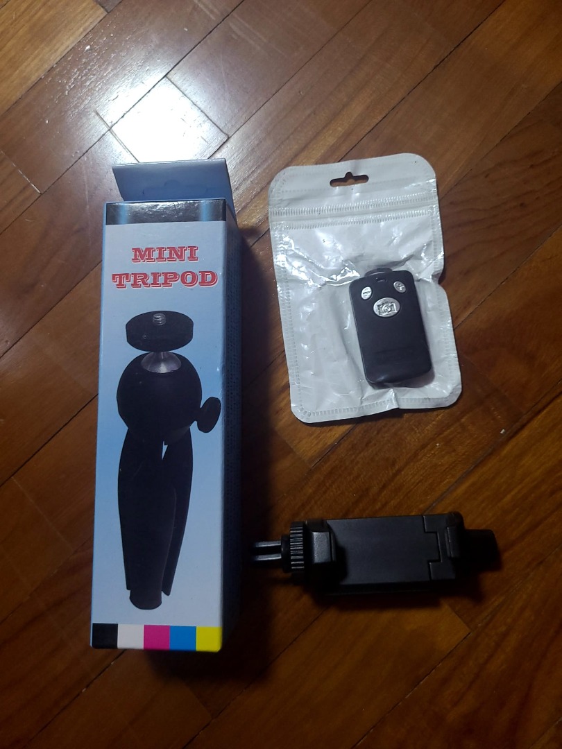17.5mm mini tripod + phone mount + bluetooth remote set, Mobile Phones ...