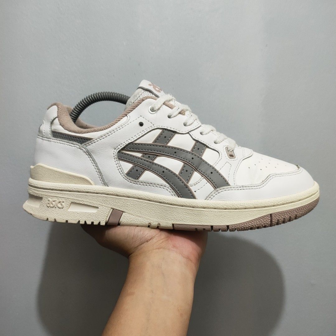 Asics EX89 Clay Grey (Category: Sneakers) located in Iligan City. Submitted by uishoe (Listing ID 1470259722, Image 1). Description: Excellent condition Little signs of usage only Size 41.5 EUR 8 US.