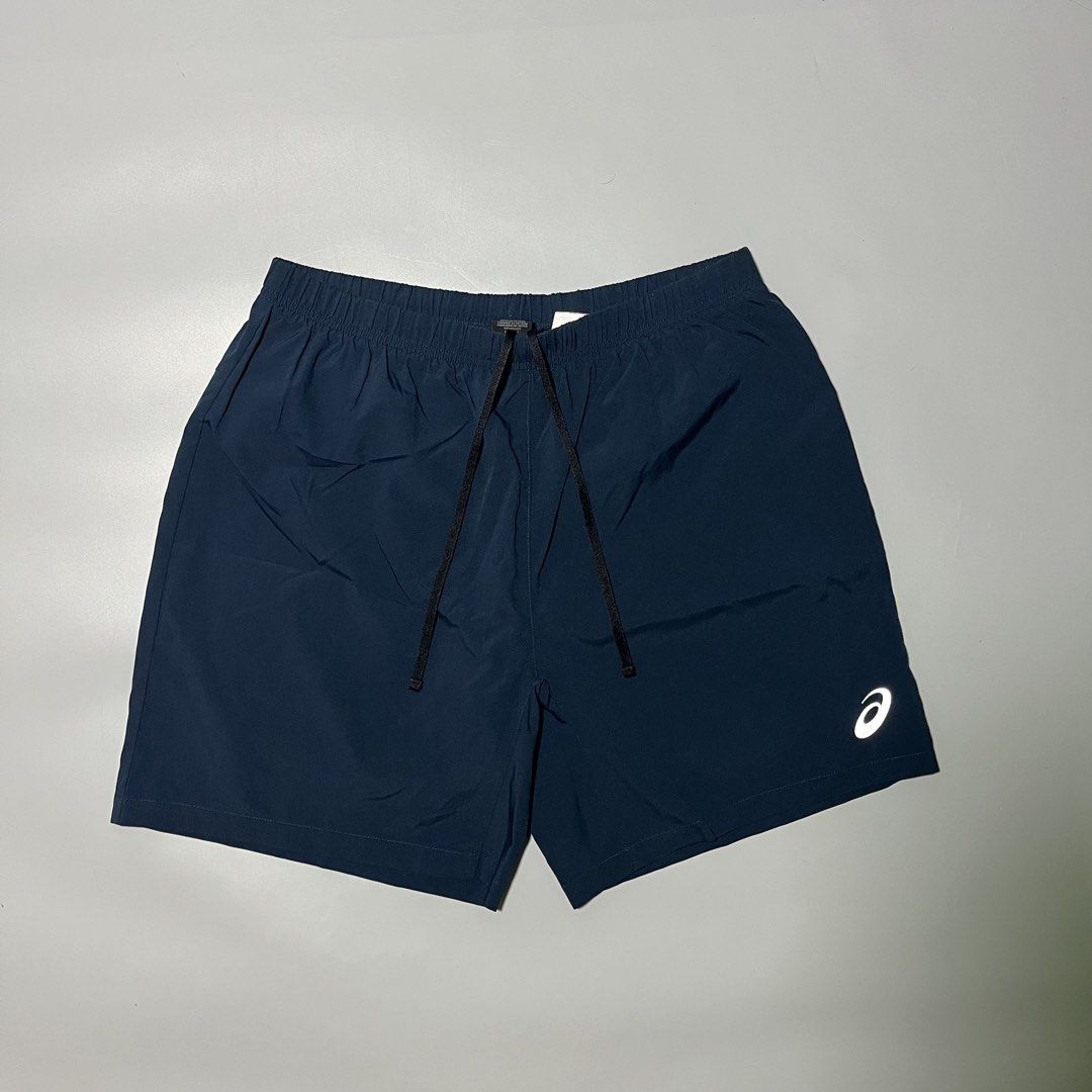 ASICS Mens athletic shorts (Category: Shorts) located in Bacolod City. Submitted by marmanj (Listing ID 1470312879, Image 2). Description: ASICS Mens athletic shorts ♻️ •Original - Complete tags •As new condition •Size: Large •Waistline: 30-36” •Length: 17.5” •Leg Opening : 12” •Color: Navy Blue •Color rate: 10/10 •Reflectorized Logo •With Zipper pocket at the back •No flaws 🔖Price: ₱580 📌Location: Bacolod City Negros Occidetal ‼️Disclaimer: We