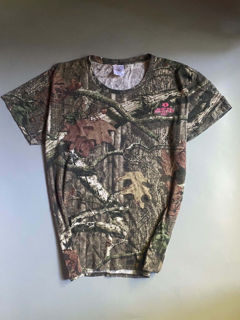 Aspack Realtree Camouflage (Category: Coats, Jackets and Outerwear) located in Angeles City. Submitted by ian.thrift_ph (Listing ID 1470191479, Image 2). Description: Shirt: W23.5 L27 Short: 35 Adjustable L 16.