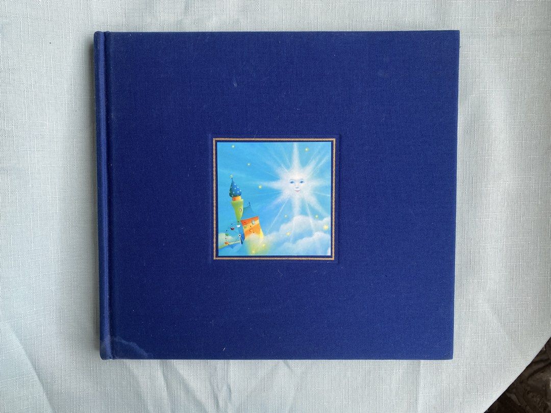 📕ASSORTED CHILDREN’s BOOK📕 (Category: Children's Books) located in Caloocan City. Submitted by curlyelephantshop (Listing ID 1470196049, Image 1). Description: - Bundle of 4 classic children's books - Includes: Guess How Much I Love You, The Going to Bed Book, Wall-E Little Golden Book, and Humpty Dumpty After the Fall - Format: Hardcovers and board books - Condition: Normal wear on covers from reading - Perfect for bedtime stories.