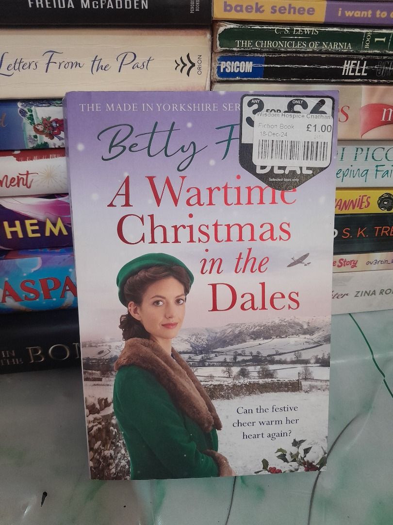 Assorted Fiction and Christmas Novels Paperback Bundle (Category: Storybooks) located in Caloocan City. Submitted by fastcloud.817740 (Listing ID 1470151686, Image 3). Description: ANY TWO BOOKS FOR 70 PESOS ANY THREE BOOKS FOR 100 PESOS.