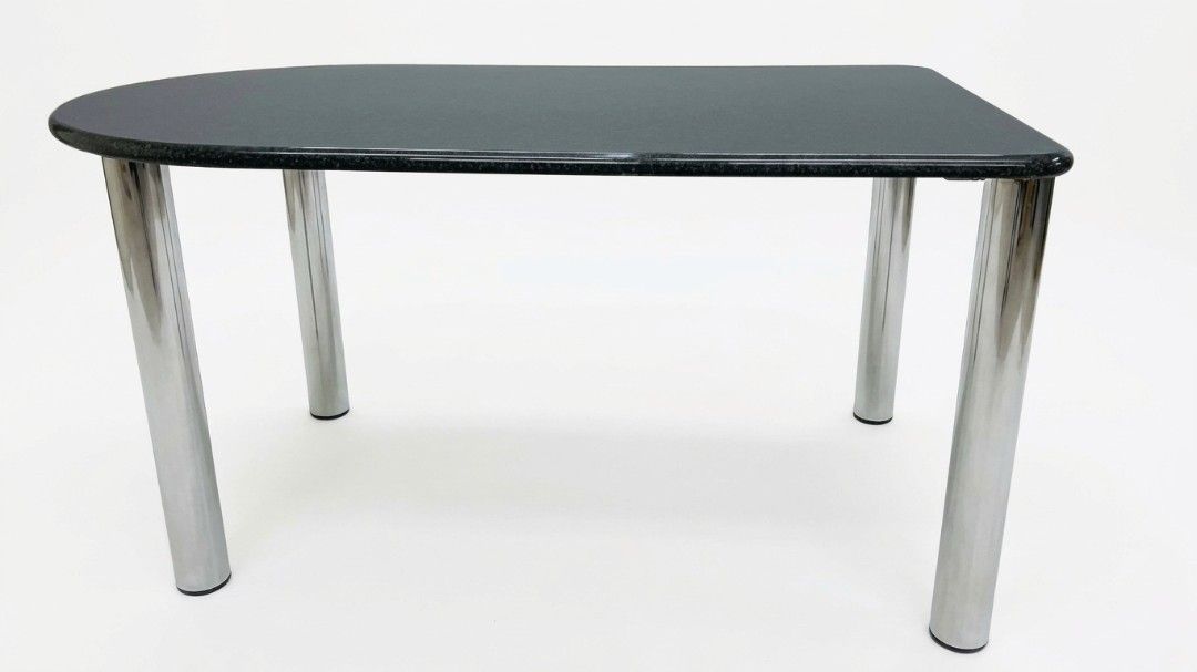 Assymetrical Marble table steel legs (Category: Tables & Sets) located in Bulacan. Submitted by duncayow (Listing ID 1470289409, Image 2). Description: .