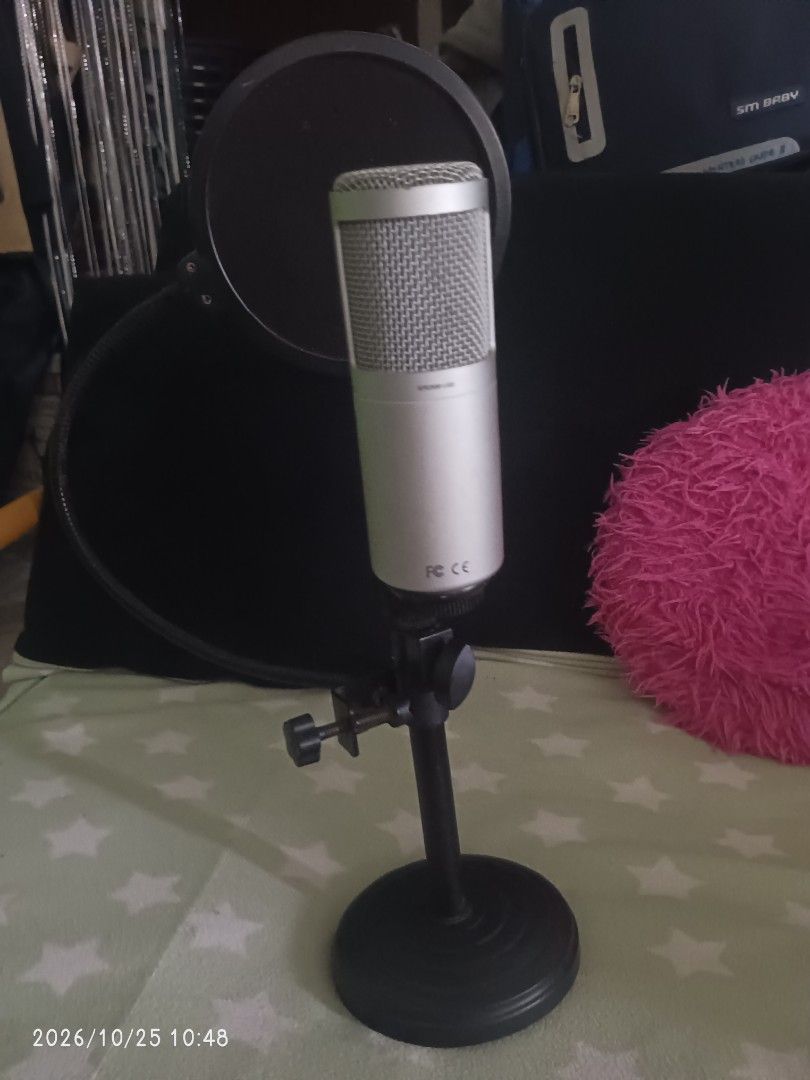 Audio-Technica ATR2500-USB Condenser Microphone with Stand and Pop Filter (Category: Microphones) located in Muntinlupa City. Submitted by marim45981 (Listing ID 1470166092, Image 1). Description: - Model: Audio-Technica ATR2500-USB Microphone (Silver) - Condition: Excellent, ready to use - Connectivity: Plug-and-play USB with front headphone jack and volume buttons - Best for: Streaming, podcasting, voiceovers, and music recording - Inclusions: 