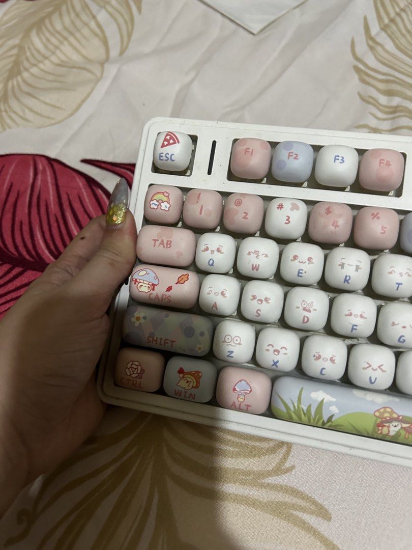 Aula F75 (Category: Computer Keyboard) located in Mataasnakahoy. Submitted by monoky (Listing ID 1470265097, Image 2). Description: AULA F75 Mechanical Keyboard – 1500 (Negotiable) With MOG Keycaps Condition and Disclosed Issues: * Shows signs of usage. * Knob is not working. * Wireless dongle is missing. * Wired and Bluetooth connections are working. * Has dents and scratches, especially on the inside of the keyboard body. * The body has been op
