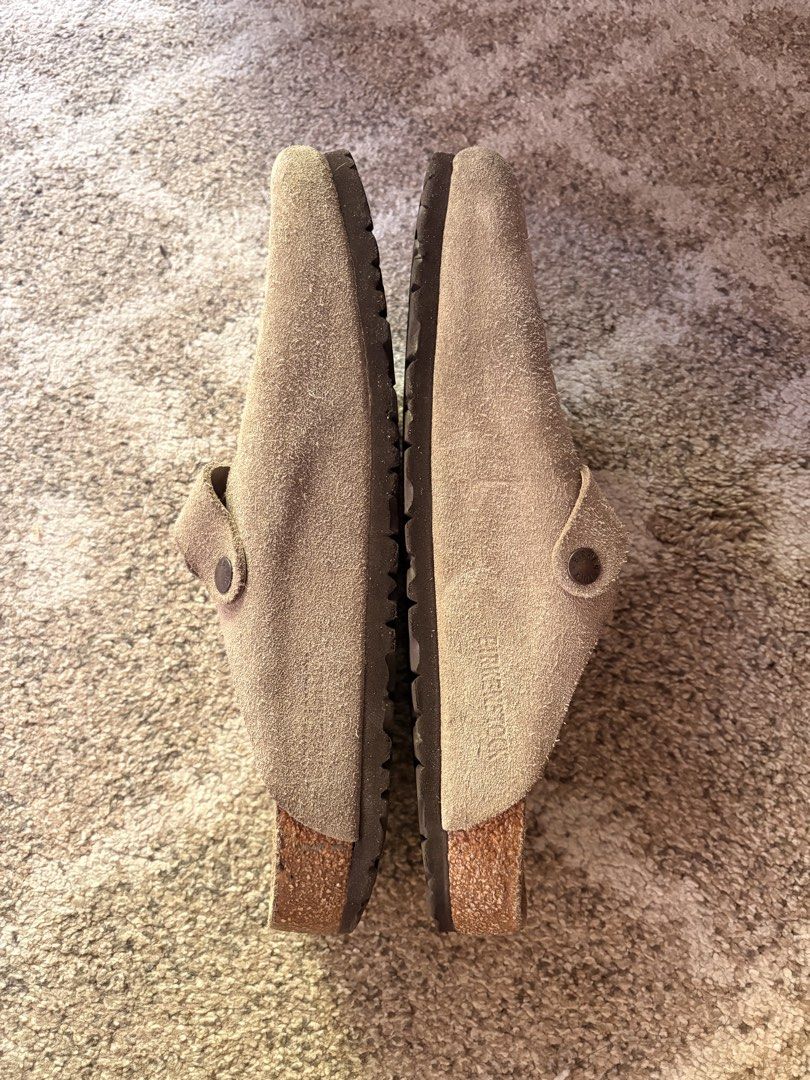 Auth Preloved Birkenstock Boston Clogs (Category: Slippers & Slides) located in Paranaque City. Submitted by silentstone.dolphin (Listing ID 1470215481, Image 3). Description: Suede Leather.. Taupe Color.. Soft Footbed.. Brass Buckle.. Size 43RF.. Clean&Ready to Wear✅ Super Gwapo in Actual😍.