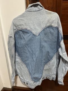 (Category: ) located in . Submitted by cheap.ukay (Listing ID 1470234742, Image 1). Description: .