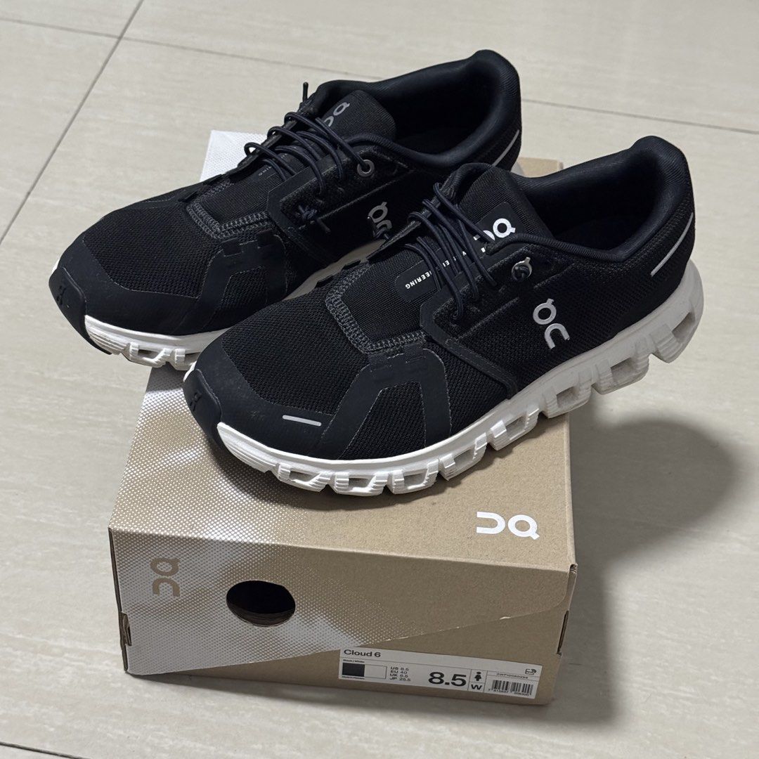 AUTHENTIC On Cloud 6 Black White Running Shoes Size 8.5W (Category: Sneakers) located in San Fernando. Submitted by 3rfinds (Listing ID 1470300941, Image 1). Description: On Cloud 6 running shoes in black and white. Women's size 8.5 US, EUR 40, UK 6.5, JP 26.5. With extra lace I am usually a size 8 pero I sized up ng .5 for a comfier fit Used twice only!! Bought it at On Tokyo, Japan store Sayang wala na receipt! Huhu Rest assured 100% original! 