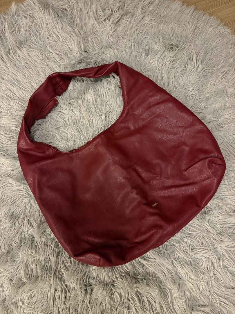 AZTRID Hobo Bag — Burgundy (Category: Shoulder Bags) located in Marikina City. Submitted by thearchives.jpg (Listing ID 1470346241, Image 1). Description: Note: offers are open, prices are negotiable. colors may slightly vary due to lighting..
