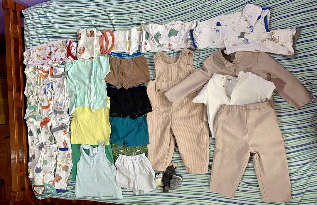 BABY BOY CLOTHES BUNDLE (6 MONTHS-1 YR OLD) (Category: Babies & Kids Fashion) located in Marikina City. Submitted by saaaanby (Listing ID 1470223972, Image 1). Description: - BABY BOY CLOTHES BUNDLE (6 MONTHS-1 YEAR OLD) - PAJAMAS, SOCKS, SANDOS, SHORTS, POLO SHIRTS, OVER ALL, LONG SLEEVES, MAONG SHORTS, PANTS, T SHIRTS (OUTSIDE CLOTHES ONLY WORN ONCE) - PHP 1,100 - NO LAST PRICE.