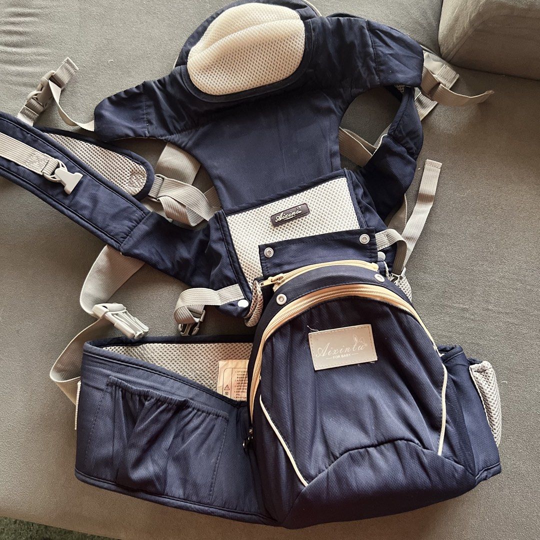 Baby hip carrier Navy Blue (Category: Other Kids Furniture) located in Manila. Submitted by loveditonce.0711 (Listing ID 1470225759, Image 2). Description: Decluttering loc marikina.