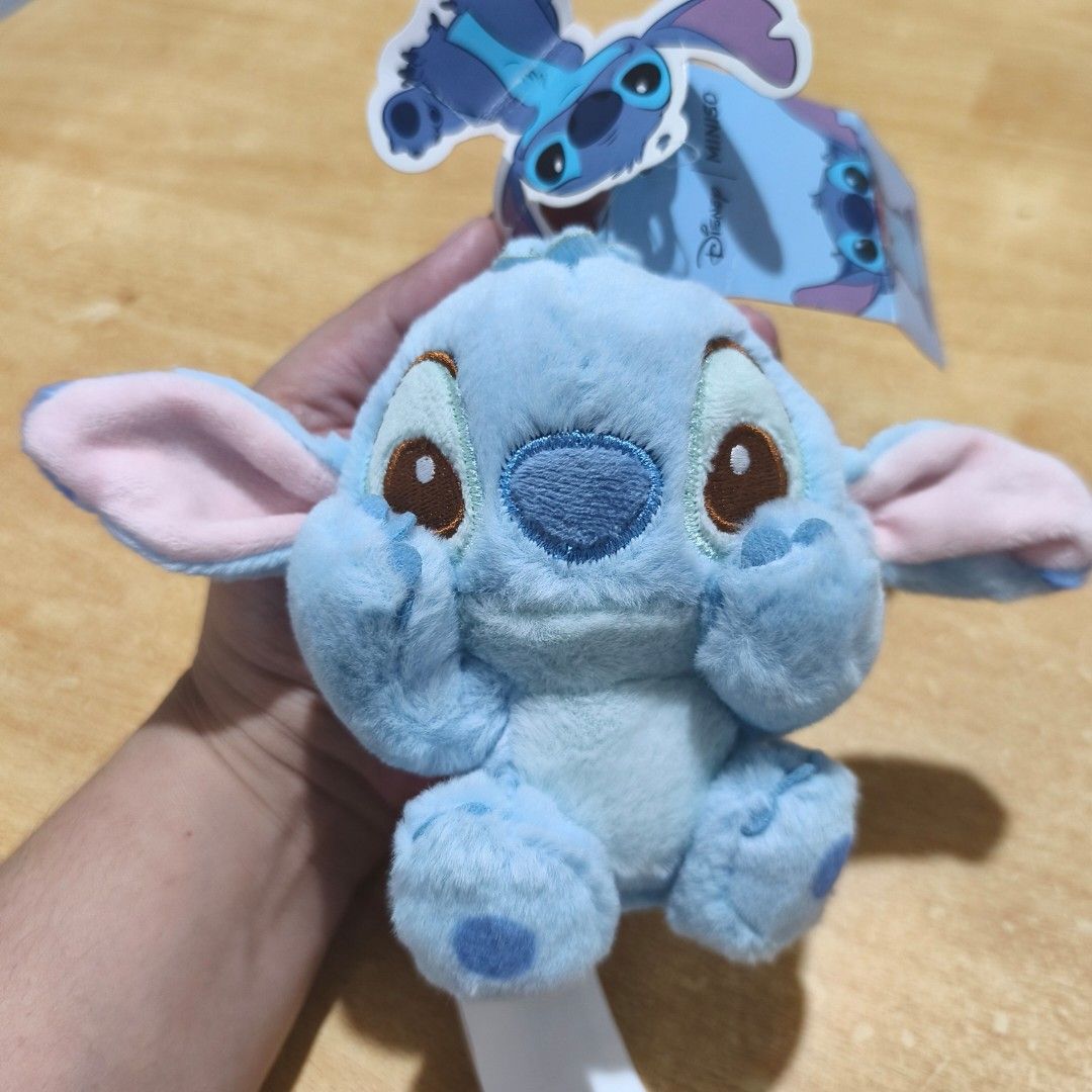 Bag charm Disney, Sanrio (Category: Plushies & Soft Toys) located in Iloilo. Submitted by geselalpan30231 (Listing ID 1470185154, Image 1). Description: .