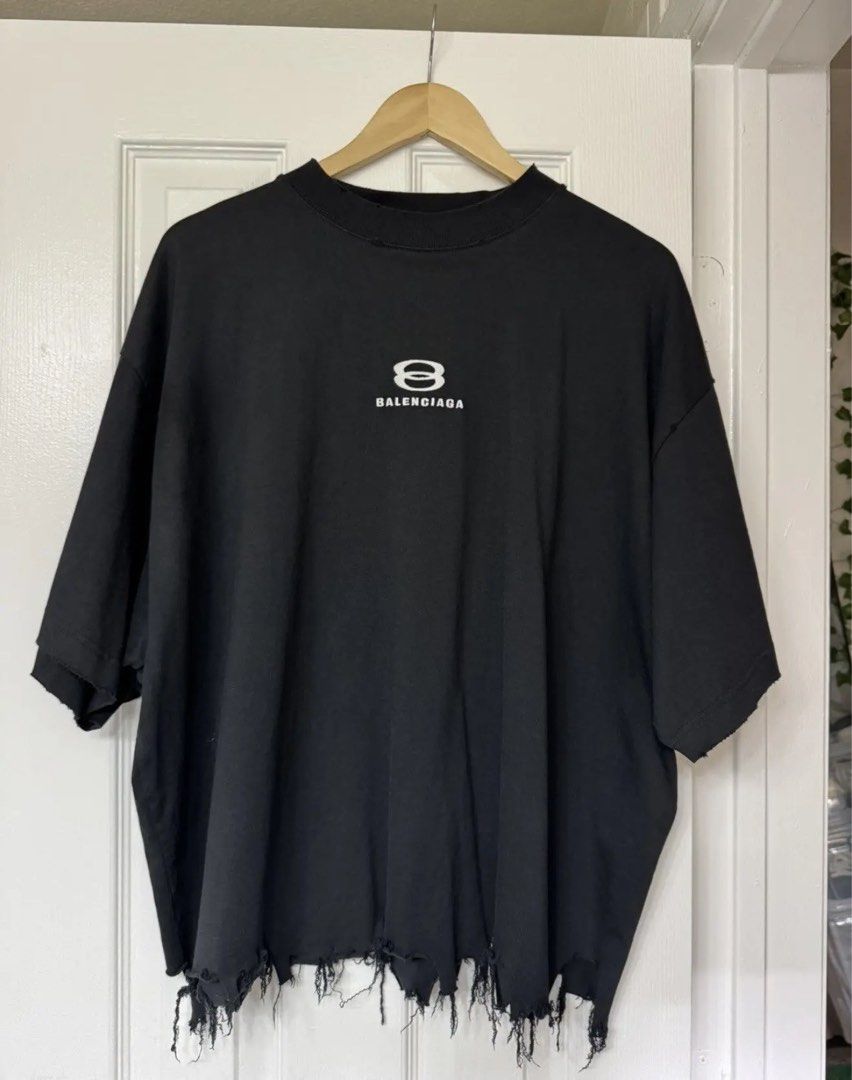 Balenciaga Unity Distress (Category: Tshirts & Polo Shirts ) located in Echague. Submitted by thrifthanzu (Listing ID 1470285179, Image 1). Description: 25 width, 26 length Excellent condition. No issue. Payment first. Open vc for checking Isabela location. .
