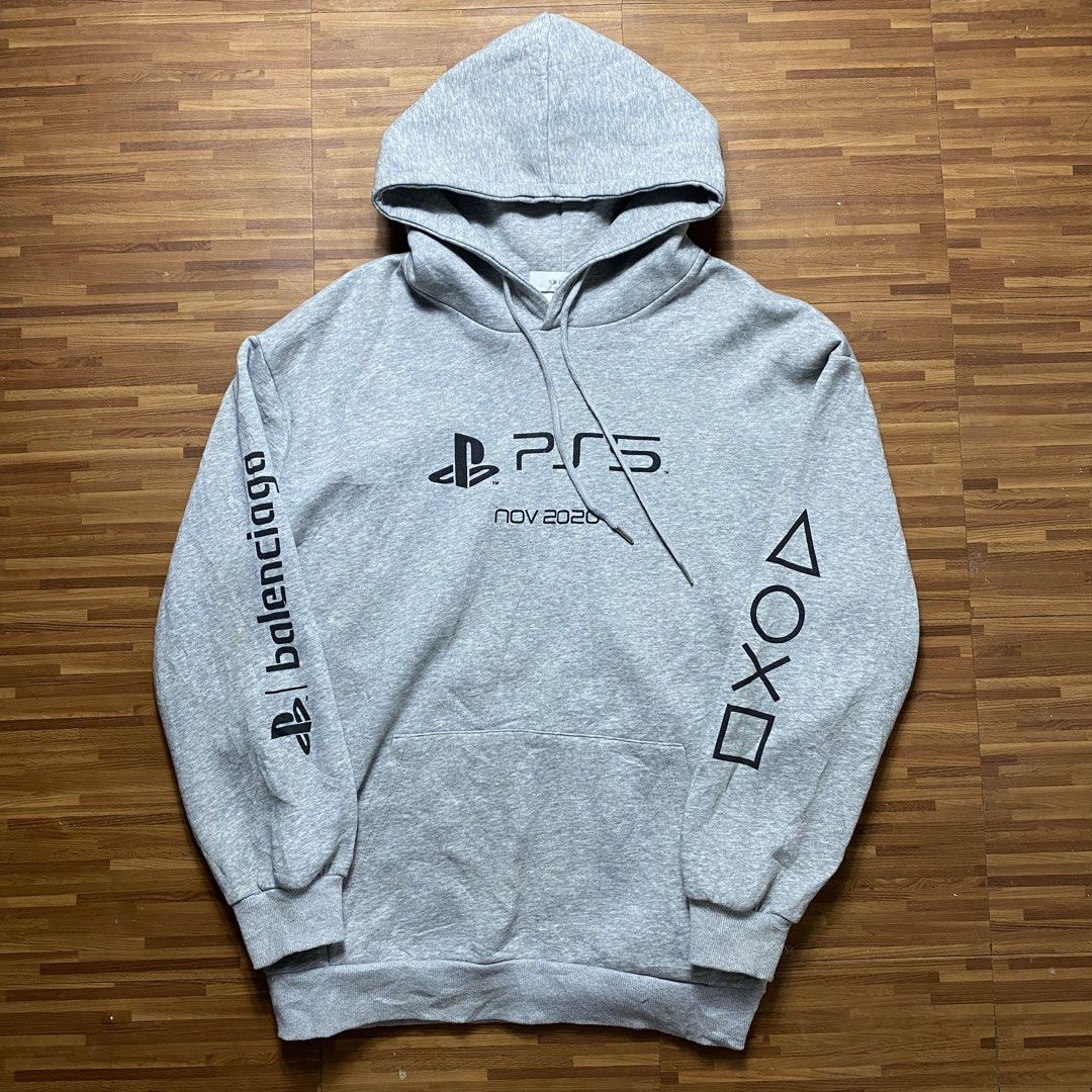 Balenciaga x ps5 hoodie jacket (Category: Hoodies) located in Quezon City. Submitted by semantaryrave (Listing ID 1470301984, Image 1). Description: Balenci x ps5 hoodie jacket Size- xL Width- 26 Length- 29 Good condition No issue Dm purchase.
