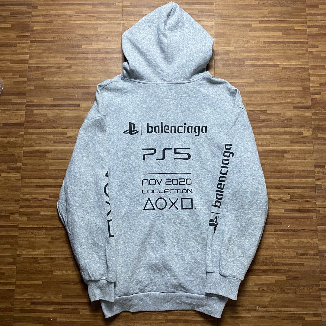 Balenciaga x ps5 hoodie jacket (Category: Hoodies) located in Quezon City. Submitted by semantaryrave (Listing ID 1470301984, Image 2). Description: Balenci x ps5 hoodie jacket Size- xL Width- 26 Length- 29 Good condition No issue Dm purchase.