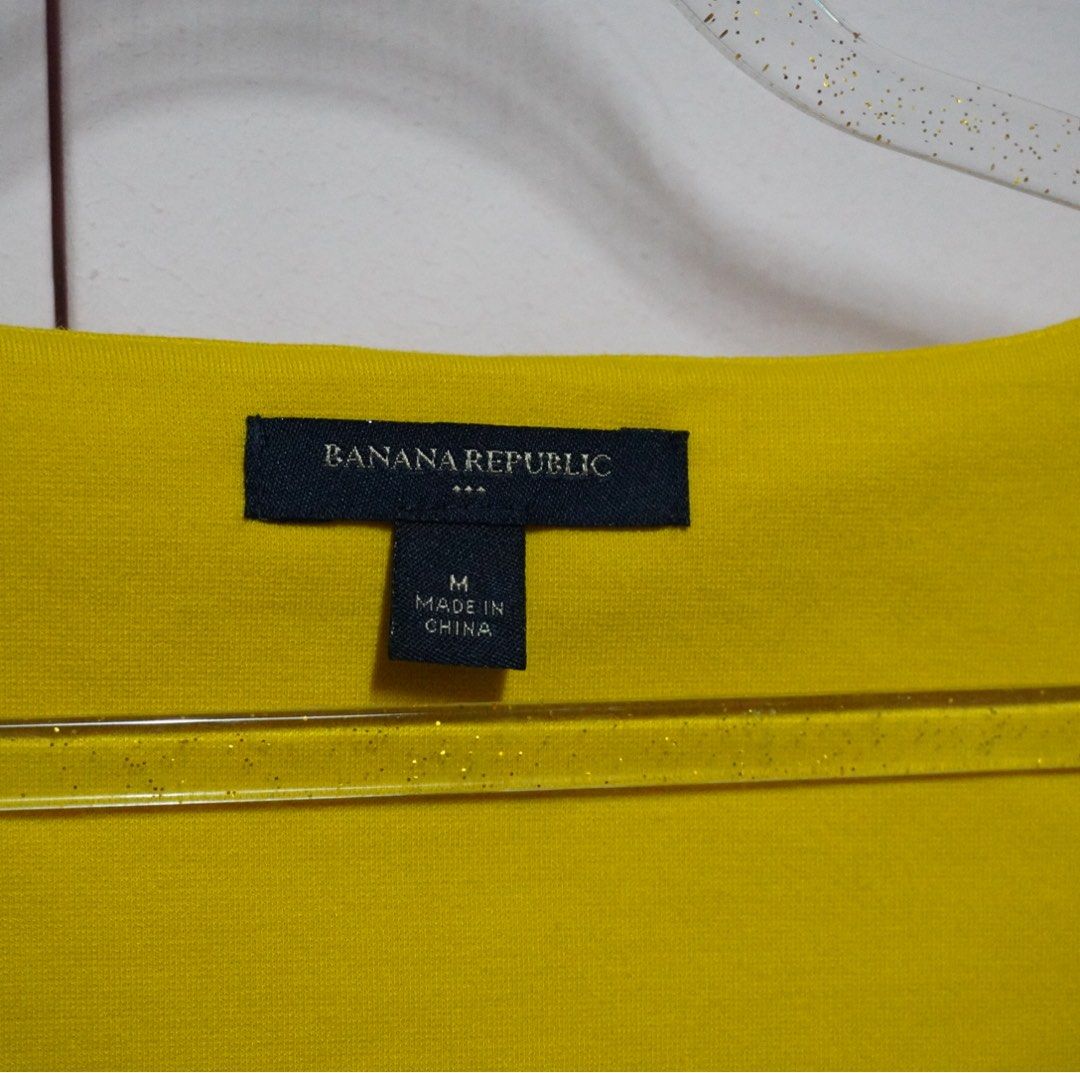 Banana Republic Yellow Buttoned Dress (Category: Dresses) located in Manila. Submitted by hazzfashionmusthaves (Listing ID 1470287931, Image 2). Description: .