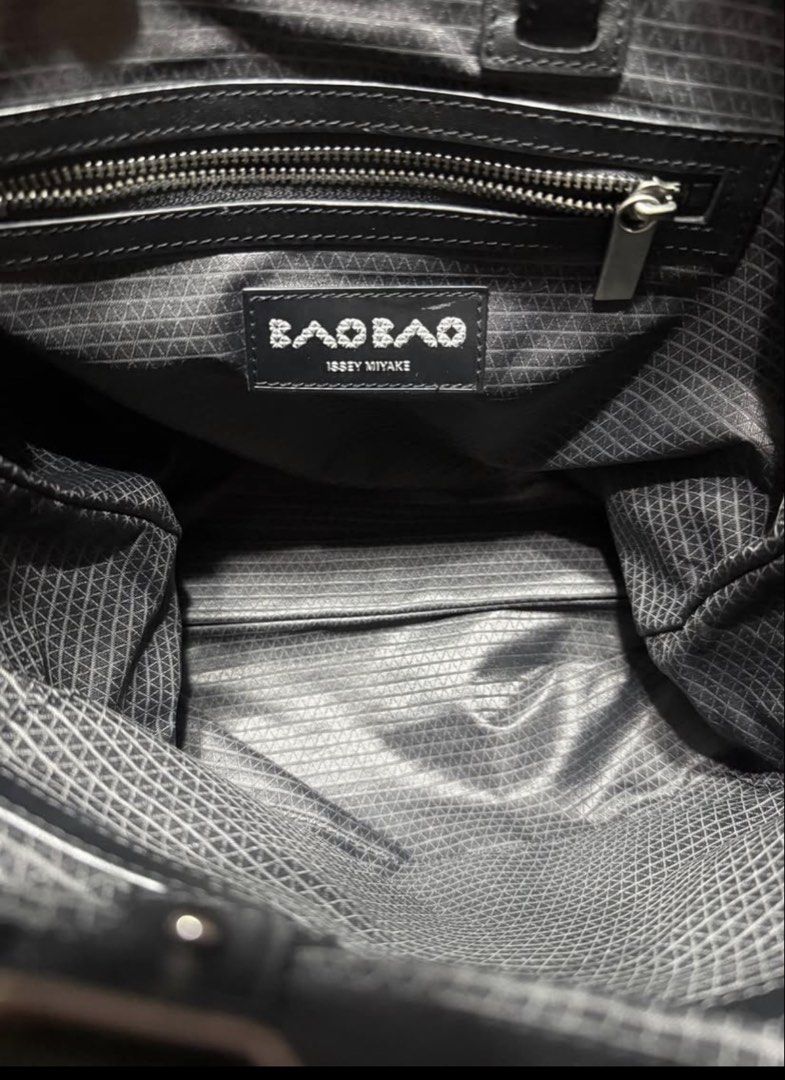 Bao Bao tote bag (Category: Luxury Bags & Wallets) located in Cainta. Submitted by liamsmomlove (Listing ID 1470156801, Image 2). Description: ✨ Personal Preloved Item ✨ Personally owned and well-loved, and guaranteed to be in mint/very good condition. 🩷 I’m passing this beautiful piece on to someone who will appreciate and enjoy it just as much. Kindly refrain from lowball offers, as I believe the price fairly reflects the item’s condition, qua