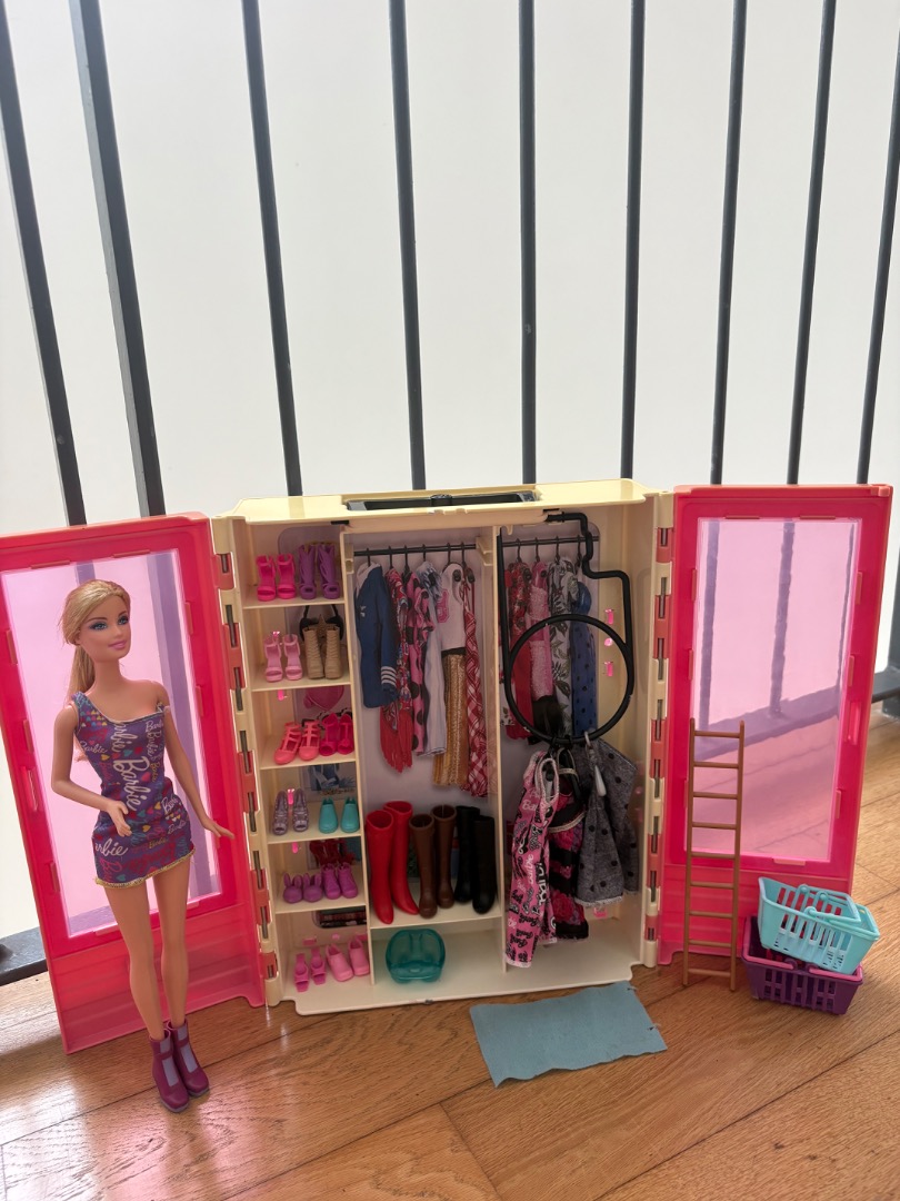 Barbie Portable Wardrobe Closet with Doll and Accessories, Toys ...