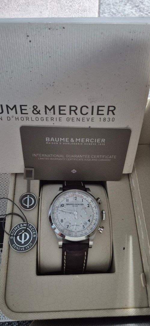 Baume and Mercier (Category: Men's Watches) located in Paranaque City. Submitted by supremefinds (Listing ID 1470143553, Image 1). Description: For sale Baume and Mercier Capeland MOA10082 Selling 93kphp negotiable 2015 9.5/10 condition, complete set 42mm Hearing decent offers Location Parañaque.