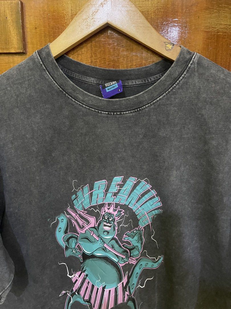 Beaster Acid Washed Shirt (Category: Tshirts & Polo Shirts ) located in Marikina City. Submitted by greatfindsmnlph (Listing ID 1470190113, Image 2). Description: Beas ter Acid Washed Shirt Price: 250 Size: Large Width: 22.5 Length: 29 Color: Black Color Rate: 10/10 Condition: 10/10 almost new Very nice in actual.