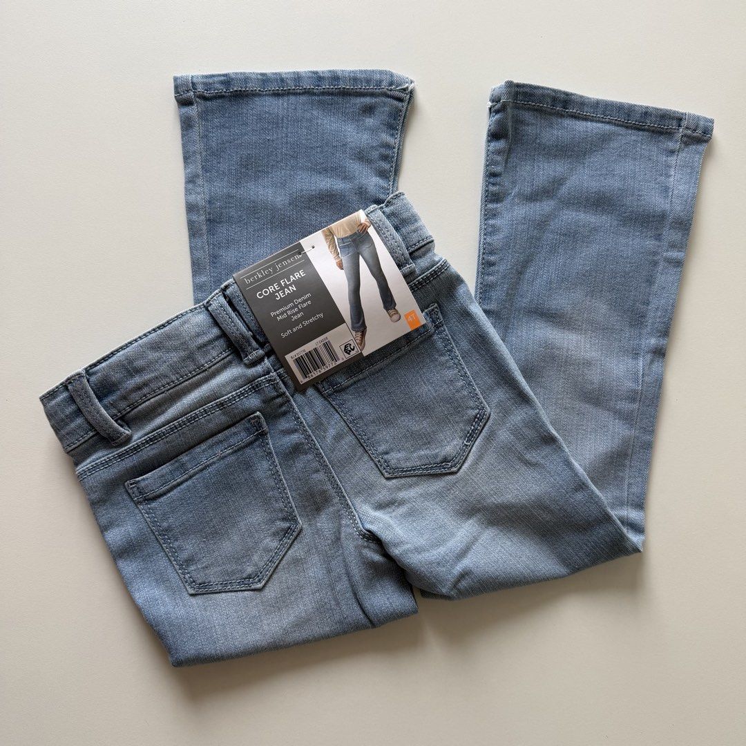 Berkley Jensen jeans 4T (Category: Babies & Kids Fashion) located in Mandaluyong City. Submitted by momandbabystuffph (Listing ID 1470188510, Image 2). Description: .