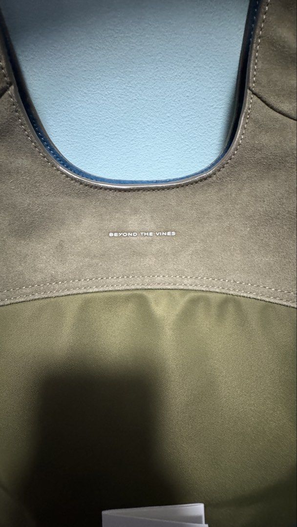 Beyond The Vines Small Studio Tote - Olive/Teal (Category: Shoulder Bags) located in Quezon City. Submitted by proudrn (Listing ID 1470286792, Image 2). Description: Used twice in the mall No tags (naitapon ko) With BTV card that comes inside the bag No issue/flaw RFS: decluttering - too many bags.. 🥺 kaya hindi nagagamit...