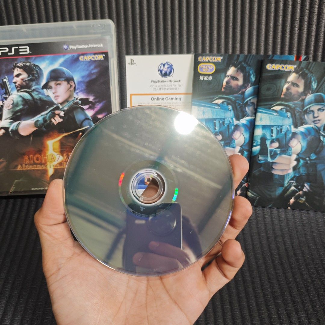 Biohazard 5 Alternative Edition PS3 Game R3 CIB (Category: PlayStation) located in Quezon City. Submitted by shopme_gadget30 (Listing ID 1470206886, Image 2). Description: kindly read the details first for sale fixed price mint condition tested and working with Case and disc game (no scratches) with Manual compatible to ps3 console R3 Region qc area meet up: sm north shipping fee must shoulder by the buyer via lalamove or grab payment: bdo/gcash 