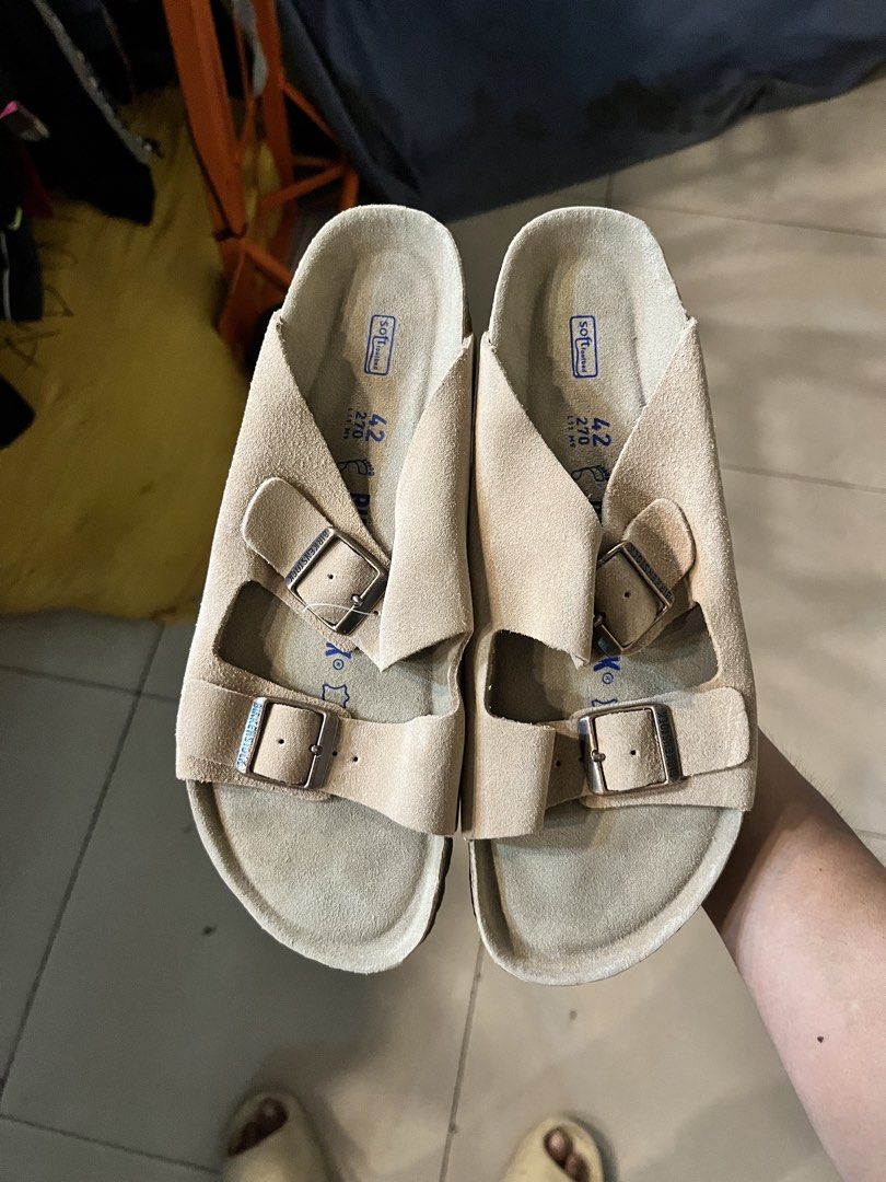 Birkènstock Arizona Suede Leather (Category: Slippers & Slides) located in Iloilo. Submitted by yorxi_123 (Listing ID 1470315577, Image 1). Description: Oyster Tonal Color Size 42 NF Size 8.5 Men No flaws Note: Authenticity not guaranteed .