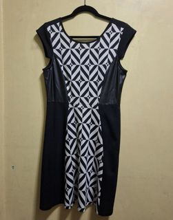 (Category: ) located in . Submitted by thrifter_lifestyle (Listing ID 1470164759, Image 1). Description: .