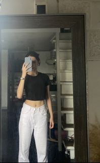 (Category: ) located in . Submitted by plsbuymyclotheshehe (Listing ID 1470267845, Image 1). Description: .