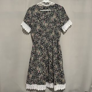 (Category: ) located in . Submitted by shopyannie (Listing ID 1470164336, Image 1). Description: .