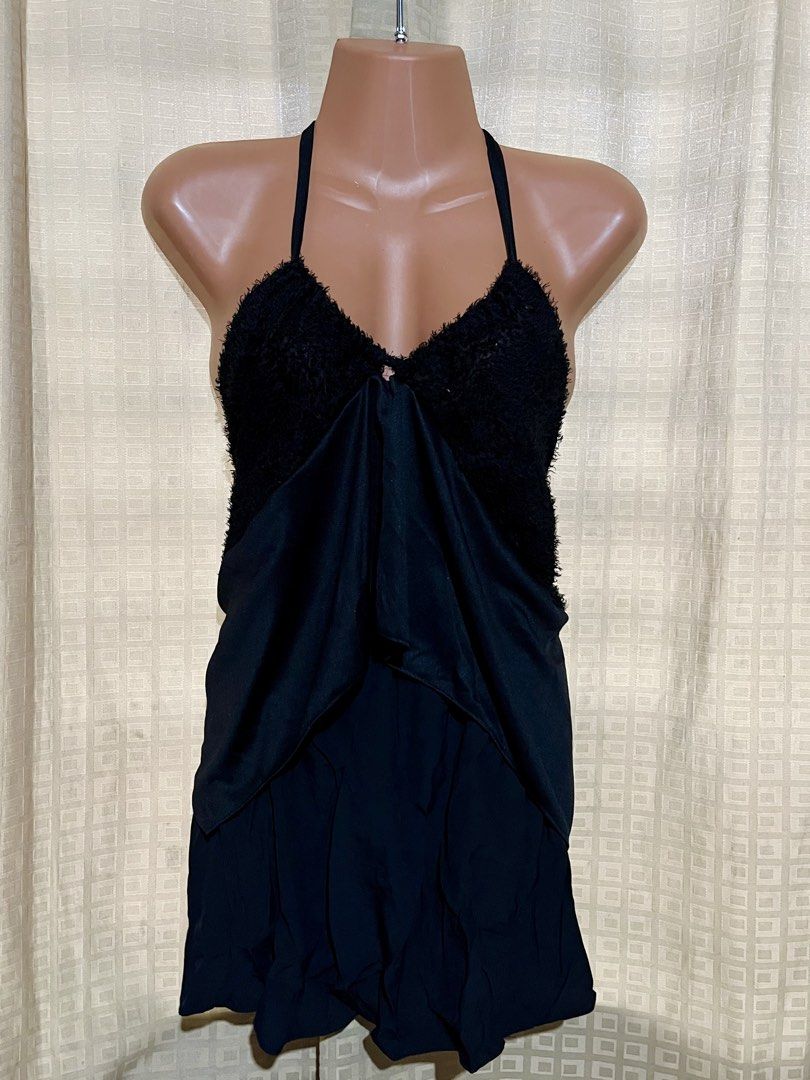 Black Halter Co-ord (Category: Dresses) located in Valenzuela. Submitted by closettee_ (Listing ID 1470224630, Image 1). Description: - Style: Black halter dress, perfect for nights out - Design: Backless with thin straps and mid-thigh length - Details: Unique textured fuzzy bust paired with smooth draping front panels - Color: Solid black - Condition: Brand new / Excellent (ready to wear!).