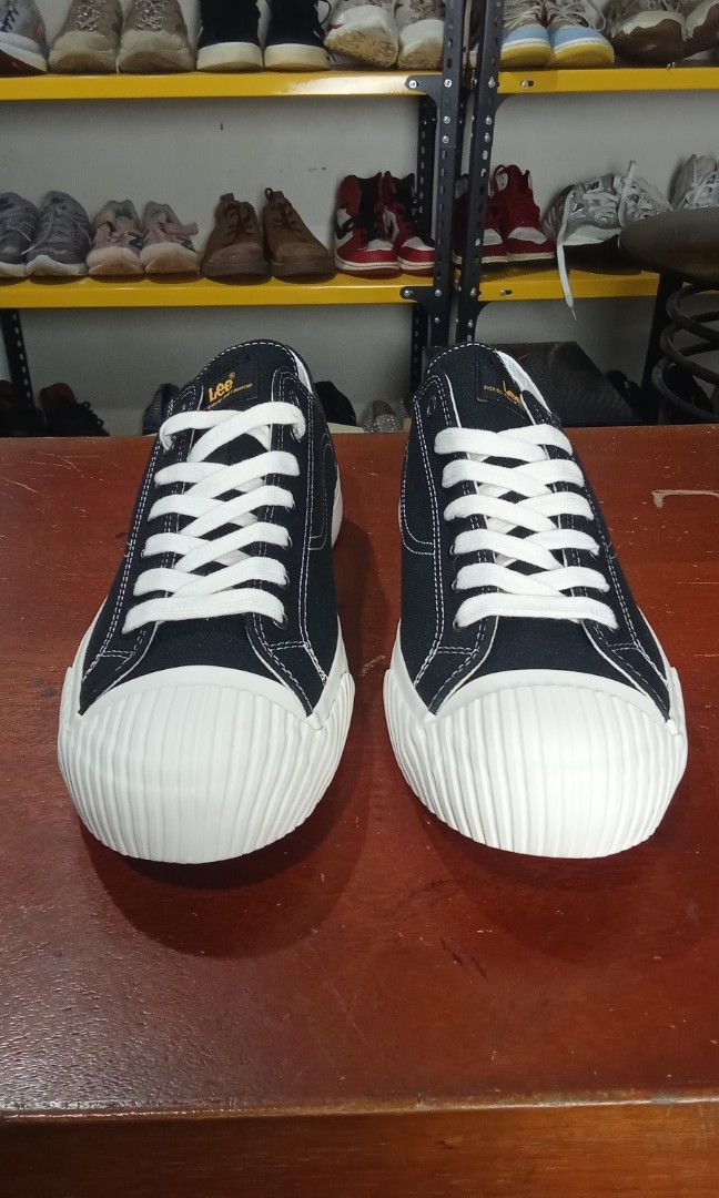Black Keef Lee Sneaker (Category: Casual Shoes) located in Cainta. Submitted by wichaelthriftstall (Listing ID 1470311641, Image 3). Description: size 9.5 euro 44 location Cainta Rizal (Sto.Domingo) payment first before equipped rules. for meet up only dito lang po: Uncle John's Riverside Ortigas Extension near SM East Ortigas. mode of payment - gcash,maya, maribank,gotyme and more. mode of shipping - j&t,lalamove,joyride,grab,angkas padala, jrs,