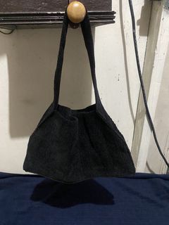 (Category: ) located in . Submitted by resi.diaz (Listing ID 1470321407, Image 1). Description: .